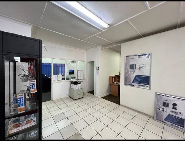 BUSINESS PROPERTY TO RENT IN KORSTEN